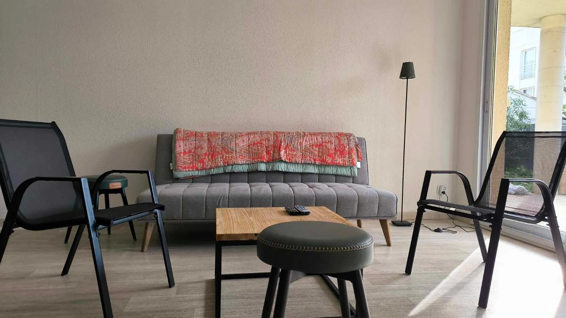 T2, 10Min Centre Historique, Clim, Jardin, Parking Apartment Avignon 0*,  France